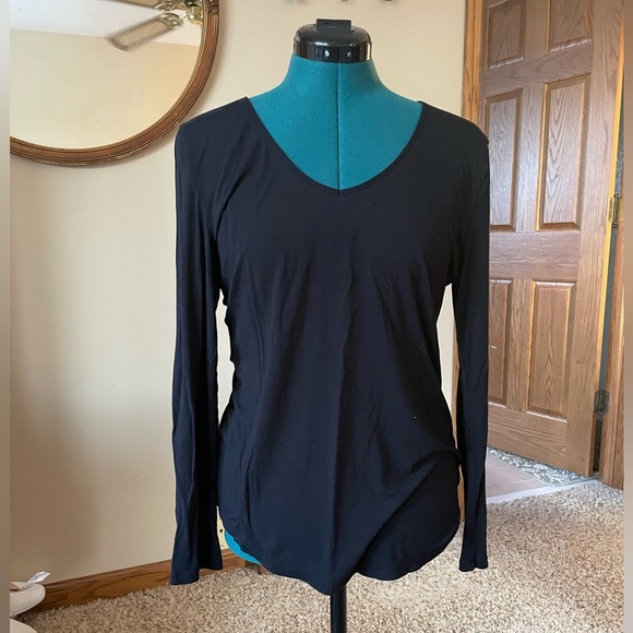 Haven Well Within Large Black Long Sleeve Super Soft v neck t-shirt - Picture 1 of 5